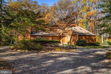 23212 Peach Tree Rd, Clarksburg, MD 20871 - photo 2