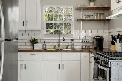 4517 S Waco Ave, Tulsa, OK 74107 - photo 3