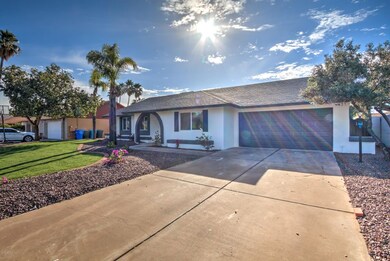 4417 E Grandview Rd-39