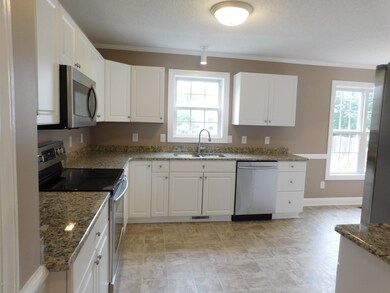 649 Merchant Dr, Winterville, NC 28590 - photo 6