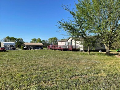 261 Private Road 423, Bonham, TX 75418 - photo 2