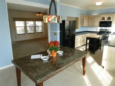 12730 Hearthstone Dr, Fishers, IN 46037 - photo 7