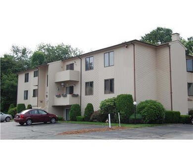 33 Kristee Cir, West Warwick, RI 02893 - photo 3