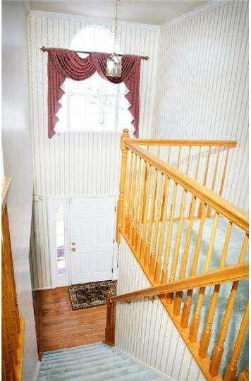 2299 Locust Dr, Lansdale, PA 19446 - photo 2