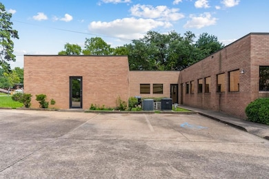 915 Judson Rd, Longview, TX 75601 - photo 2