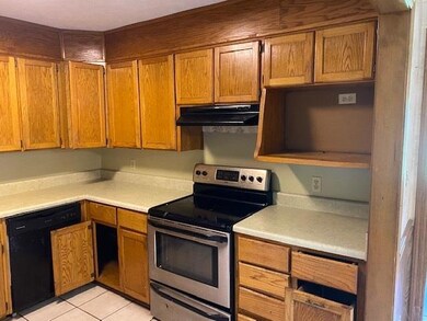 4746 Dunaway Ln, Pensacola, FL 32526 - photo 3