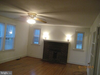 4373 Mt Vista Ln, Midland, VA 22728 - photo 3