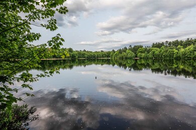 8 Grouse Ln, Litchfield, NH 03052 - photo 2