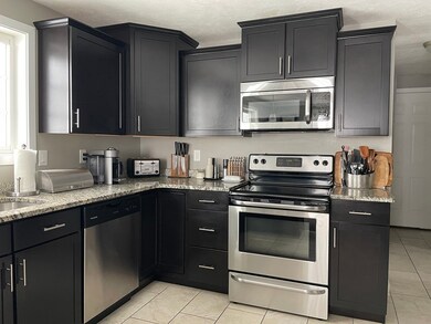 19 Downy Cir, Fitchburg, MA 01420 - photo 6