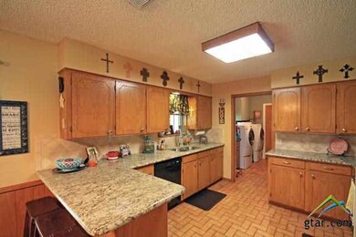 1708 1708 Jeff Davis Dr, Tyler, TX 75703 - photo 3