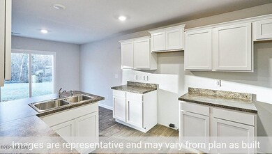 Chelsea_White_Cabinets05