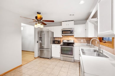 1005 W Fiedler Ln unit 3, Madison, WI 53713 - photo 3