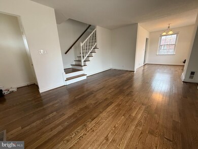 4654 36th St S unit B, Arlington, VA 22206 - photo 2