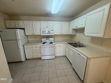 2510 Friedland Place unit 100, Raleigh, NC 27617 - photo 5