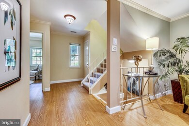10474 Parthenon Ct, Bethesda, MD 20817 - photo 7