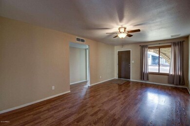 2824 W Wagoner Rd, Phoenix, AZ 85053 - photo 4
