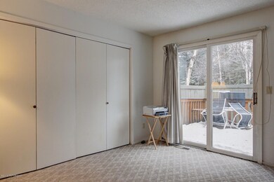 Bedroom 3 w/deck access