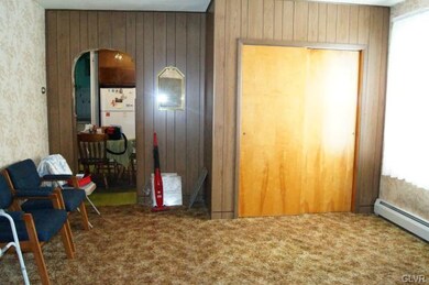 5221 3rd St, Whitehall, PA 18052 - photo 3