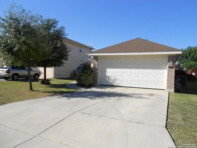 10919 Gallop Falls, San Antonio, TX 78254 - photo 2