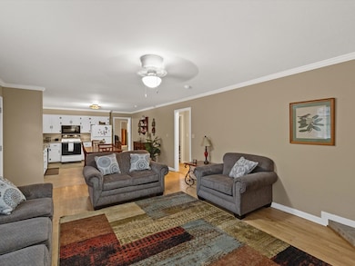 1118 Pearl Dr, Madisonville, KY 42431 - photo 6