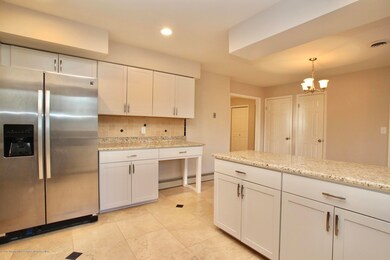 7 Westgate Ct, Colts Neck, NJ 07722 - photo 7