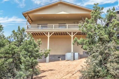 597A4341_2_3_4_Norman & Young Exterior
