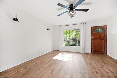 339 N Bissell Rd, Aurora, OH 44202 - photo 2