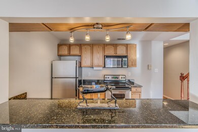 32 W Montgomery St unit R7, Baltimore, MD 21230 - photo 6