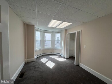 231 E Main St unit 1ST FLOOR, Lansdale, PA 19446 - photo 5
