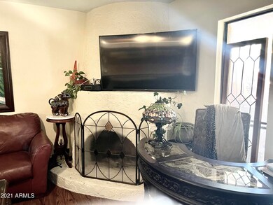 10425 N 11th St unit 2, Phoenix, AZ 85020 - photo 4