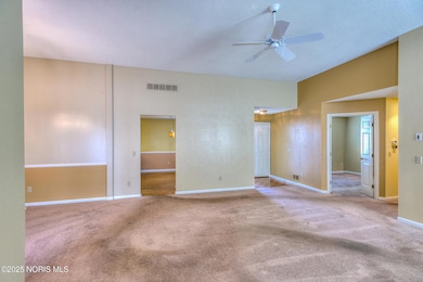 JSD-251021-Campos-McKevitt-012