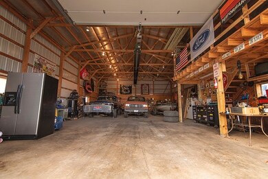 8925 E 1210th Rd, Effingham, IL 62401 - photo 7