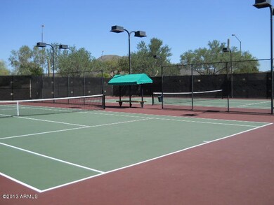 COMMUNITY TENNIS COURTS