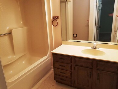 67 Ester Ln unit 14, Manchester, TN 37355 - photo 5