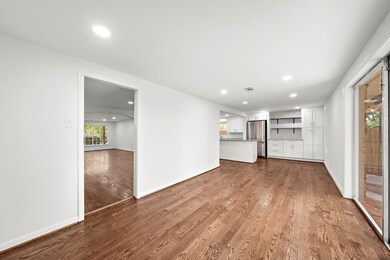 3014 Grovey St, Houston, TX 77026 - photo 7