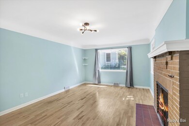 08-1651-Lyon-St-WindowStill-Real-Estate-