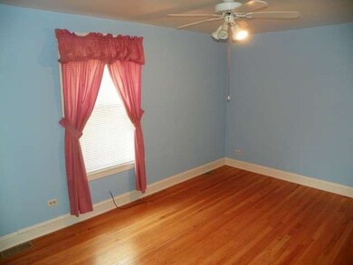 3053 N Luna Ave, Chicago, IL 60641 - photo 2