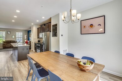 8223 Hollow Ct, Severn, MD 21144 - photo 6