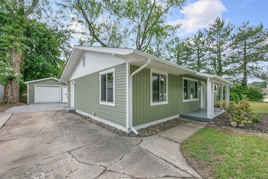 802 Carrol St, Buchanan, MI 49107 - photo 2