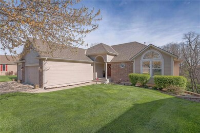 4113 SW Flintrock Dr, Lees Summit, MO 64082 - photo 3