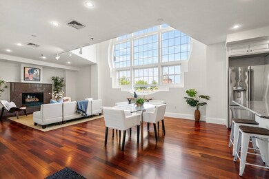 515 Centre St unit 7, Newton, MA 02458 - photo 4