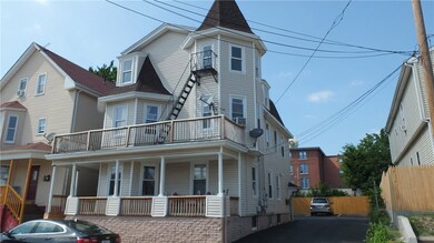 111 Burnett St unit 3, Providence, RI 02907 - photo 2