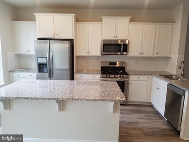 3858 Effie Fox Way, Marlboro, MD 20772 - photo 2