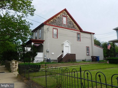 506 Bridgeboro St, Riverside, NJ 08075 - photo 5