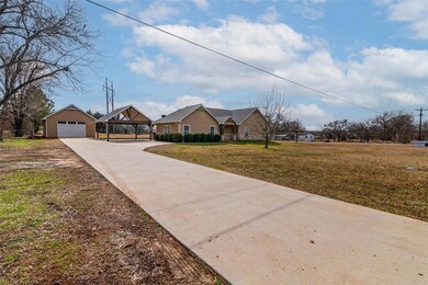 1950 E Fm 120, Denison, TX 75021 - photo 2