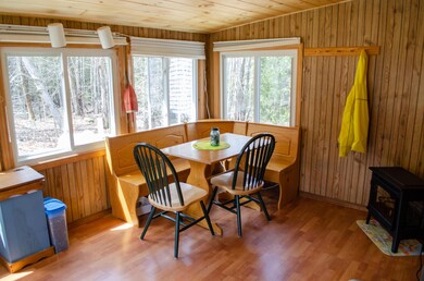 Sunroom / Dining Room