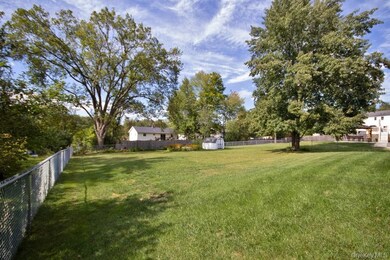 9 Birchwood Ln, Middletown, NY 10940 - photo 7