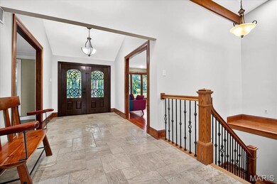 16446 Dapple Gray Ct, Chesterfield, MO 63005 - photo 5