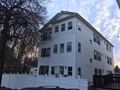 42 Bridgeport St unit 2, Worcester, MA 01604 - photo 3