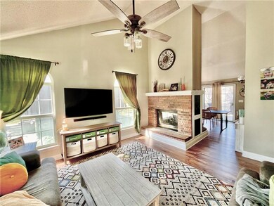 100 W Calico Dr, Raymore, MO 64083 - photo 3